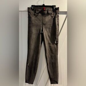 SPANX Charcoal Gray Skinny Pants